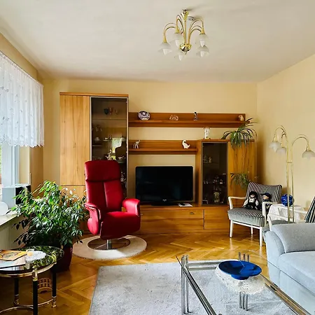 2,5-zimmerwohnung Mit Terrasse - Keine Monteure 内卡河畔马尔巴赫