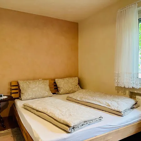 2,5-zimmerwohnung Mit Terrasse - Keine Monteure * 内卡河畔马尔巴赫
