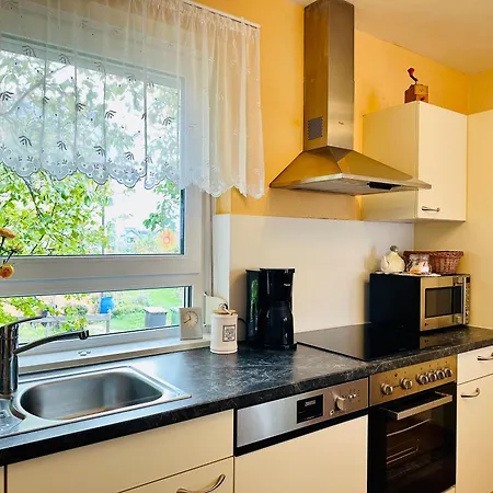 2,5-zimmerwohnung Mit Terrasse - Keine Monteure * 内卡河畔马尔巴赫